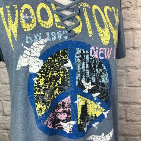 Woodstock Vintage Graphic Tee Small V Neck Lace Up - Picture 3 of 8